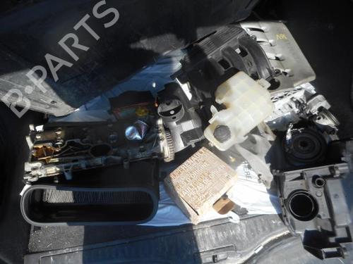 Left headlight RENAULT ESPACE IV (JK0/1_) 2.0 (JK0K) | BP25582401C28 - Image 16