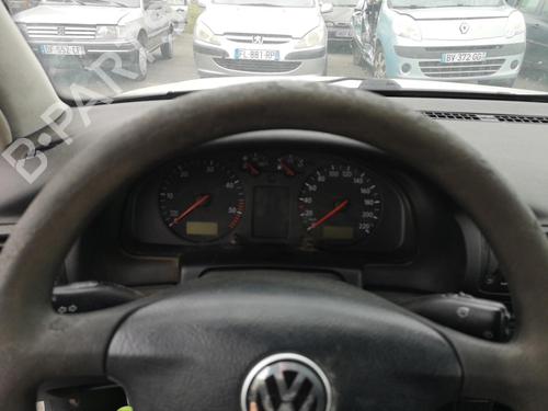 Right headlight VW PASSAT B5 (3B2) 1.9 TDI | BP25556330C29 