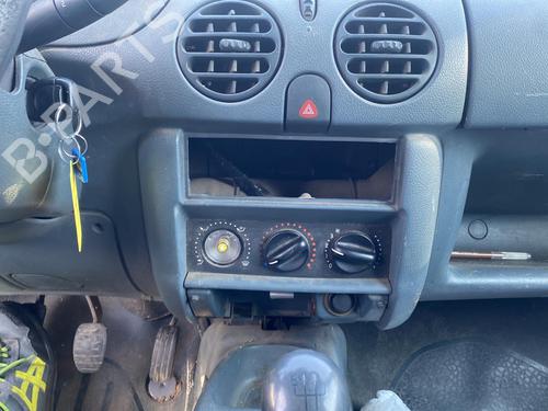 Right headlight RENAULT KANGOO (KC0/1_) D 65 1.9 (KC0E, KC02, KC0J, KC0N) | BP25575550C29 - Image 28