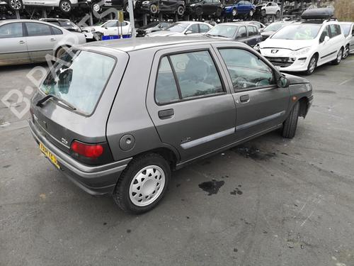 Right headlight RENAULT CLIO I (B/C57_, 5/357_) 1.4 | BP25584818C29 