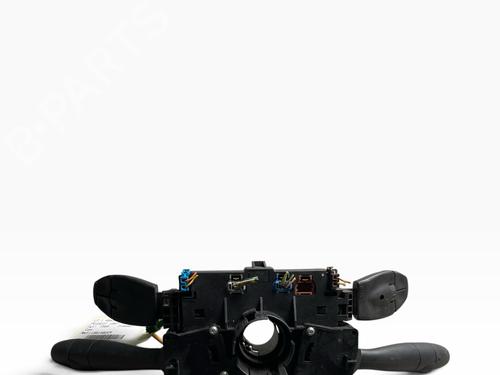 headrest-mercedes-benz-e-class-w213-2016-30672360 main image