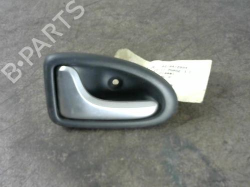Venstre foran utvendig håndtak RENAULT CLIO II (BB_, CB_) 1.5 dCi (B/CB08) (82 hp) 25536003
