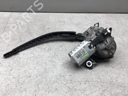 Used Rear wiper motor TOYOTA AYGO (_B1_) 1.0 (KGB10_, KGB10R) (68 hp) 25585094