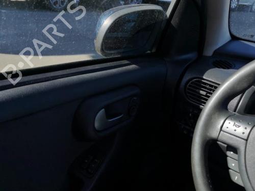 Venstre foran beltestrammer OPEL CORSA C (X01) 1.7 DTI (F08, F68) | BP25556801C87 