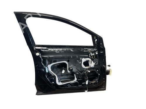 Used Left front door Left front door RENAULT MEGANE IV Hatchback (B9A/M/N_) 1.2 TCe 130 (B9MR) (130 hp) 34480769 34480769