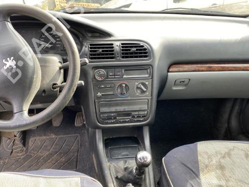 Right mirror PEUGEOT 406 (8B) 2.0 HDI 110 | BP26904252C27 