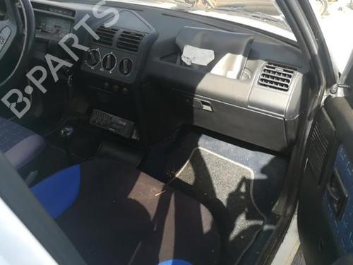Left mirror PEUGEOT 205 II (20A/C) 1.1 | BP25577092C26