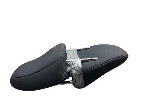 Used Headrest Headrest TOYOTA YARIS (_P13_) 1.0 (KSP130) (72 hp) 25563581 25563581