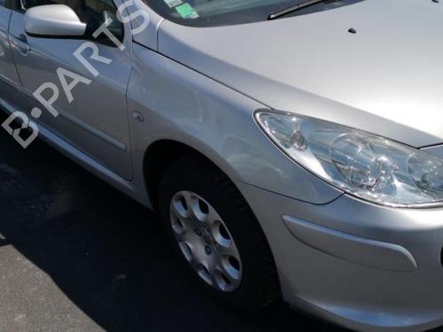 Høyre foran beltestrammer PEUGEOT 307 Break (3E) 1.6 HDi 110 | BP25559949C88 