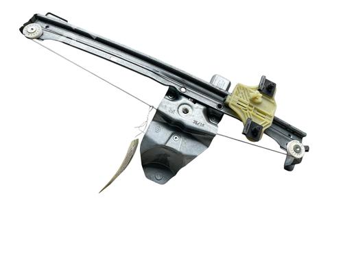 Used Front wiper motor RENAULT ZOE (BFM_) ZOE (92 hp) 30505423