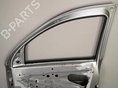 Used Right front door OPEL COMBO Box Body/MPV 1.7 CDTI 16V (101 hp) 25560395