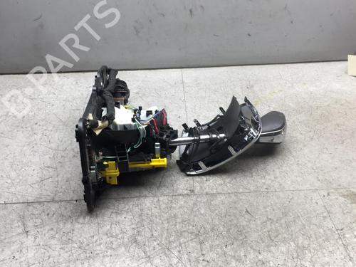 Used Gear lever RENAULT MEGANE III Hatchback (BZ0/1_, B3_) 1.5 dCi (BZ0C) (90 hp) 25501705