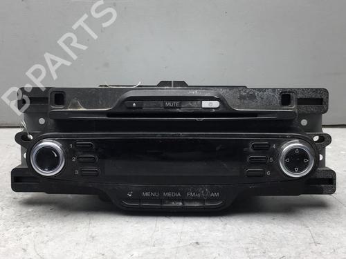 Used Radio ALFA ROMEO GIULIETTA (940_) 1.6 JTDM (940FXD1A) (105 hp) 25533641