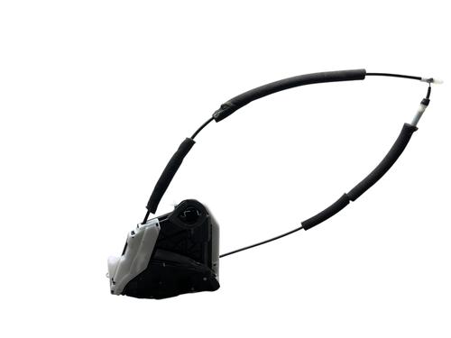 rear-right-lock-nissan-juke-f16_-2019-27611258 main image