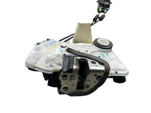 front-right-lock-peugeot-108-2014-26614868 main image