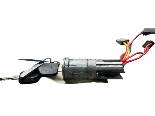 Used Ignition barrel PEUGEOT 106 I (1A, 1C) 1.1 (60 hp) 30462914