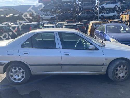 Windscreen washer tank PEUGEOT 406 (8B) 2.0 HDI 110 | BP28205601C113 