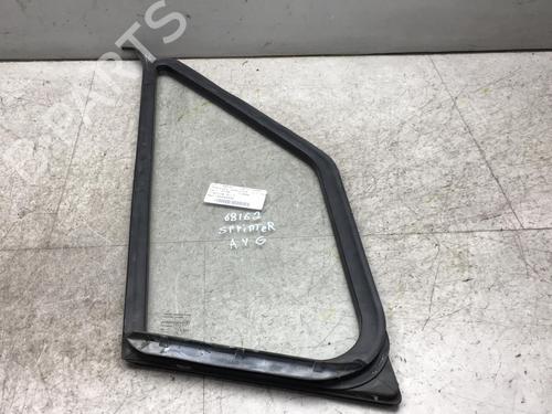 Used Front left quarter glass Front left quarter glass MERCEDES-BENZ SPRINTER 3-t Van (B906) 209 CDI (906.611, 906.613) (88 hp) 25541377 25541377