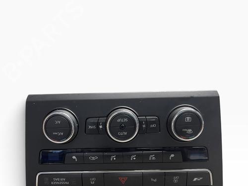 climate-control-seat-leon-5f1-2012-2013-2014-2015-2016-2017-2018-2019-2020-2021-33701485 main image