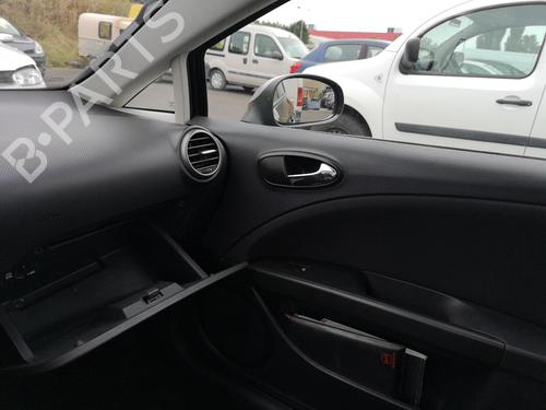 Left mirror SEAT LEON (1P1) 2.0 TDI | BP25525919C26 