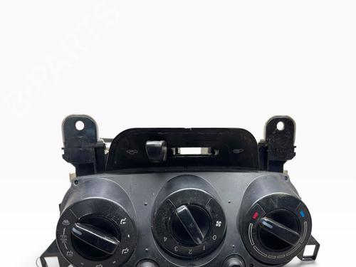 Climate control MAZDA 2 (DE_, DH_) 1.4 MZR-CD | BP30937278I5 - Image 2