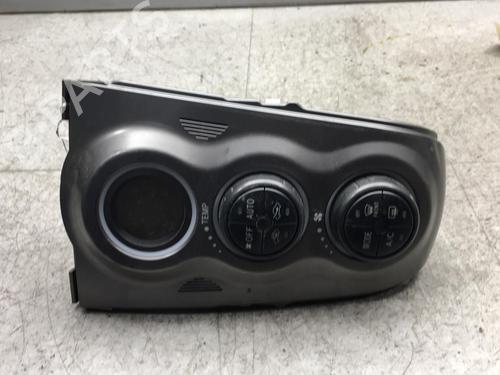 Climate control TOYOTA YARIS (_P9_) 1.4 D-4D (NLP90_, NLP90R) | BP25529279I5 
