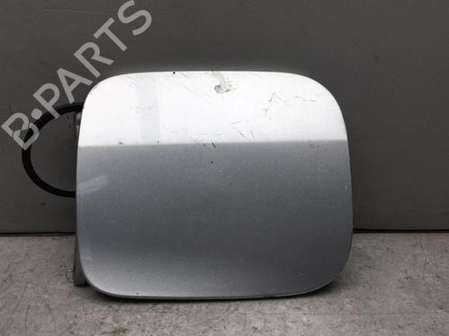 fuel-flap-toyota-rav-4-ii-_a2_-2000-2001-2002-2003-2004-2005-25515570 main image