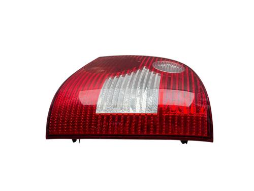 Right taillight VW POLO IV (9N_, 9A_) 1.4 TDI | BP25549907C35