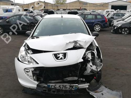 Left mirror PEUGEOT 206+ (2L_, 2M_) 1.4 HDi eco 70 | BP25577325C26
