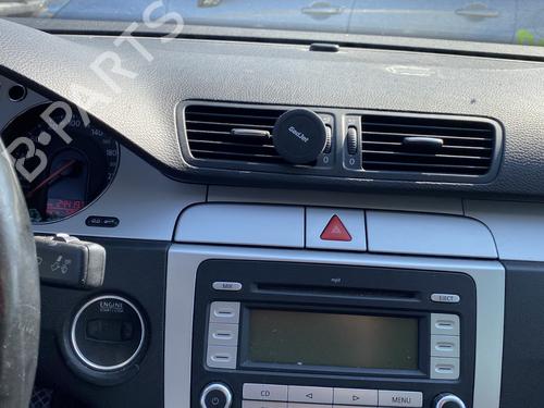 Left headlight VW PASSAT B6 (3C2) 1.9 TDI | BP25933582C28  - Image 12