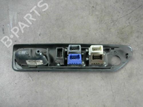 Used Switch RENAULT LAGUNA I (B56_, 556_) 2.2 dT (B569) (113 hp) 25532392