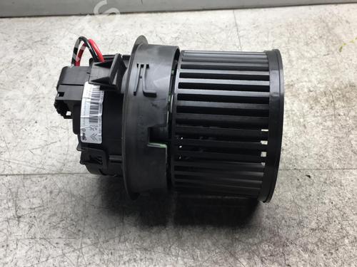 Heater blower motor CITROËN C3 III (SX) 1.5 BlueHDi 100 (SXYHYP, SXYHTU) | BP25548556M62 