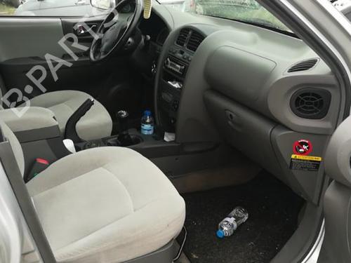 Right tailgate light HYUNDAI SANTA FÉ I (SM) 2.0 CRDi 4x4 | BP25516072C80 - Image 19