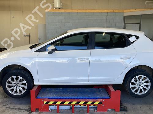 Front left interior door handle SEAT LEON (5F1) 1.2 TSI | BP30648477I13  - Image 16