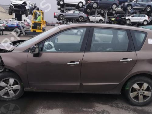 Left taillight RENAULT SCÉNIC III (JZ0/1_) 1.5 dCi | BP25517753C34 