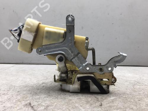 front-right-lock-toyota-yaris-_p1_-1999-2000-2001-2002-2003-2004-2005-25514489 main image