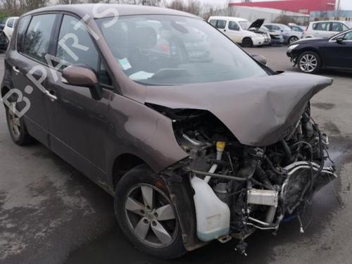 Left taillight RENAULT SCÉNIC III (JZ0/1_) 1.5 dCi | BP25517753C34 