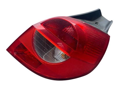 Used Right taillight Right taillight RENAULT CLIO III (BR0/1, CR0/1) 1.6 16V (BR05, BR0B, BR0Y, BR15, BR1J, BR1M, BR1Y, CR0B,... (112 hp) 37184972 37184972