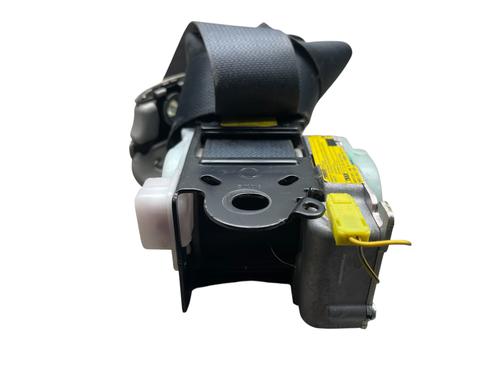 front-right-seatbelt-toyota-yaris-_p1_-1999-2000-2001-2002-2003-2004-2005-25497159 main image