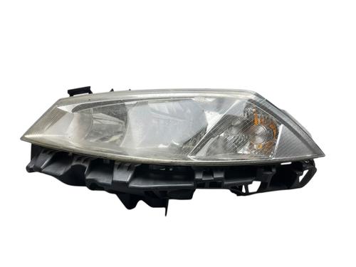 Used Left headlight RENAULT MEGANE II (BM0/1_, CM0/1_) 1.5 dCi (BM1E, CM1E) (106 hp) 25502218