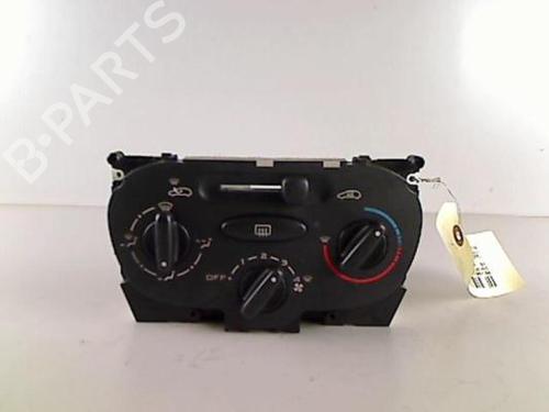 Commande Chauffage PEUGEOT 206 Hatchback (2A/C) 1.4 i (75 hp) 25583131