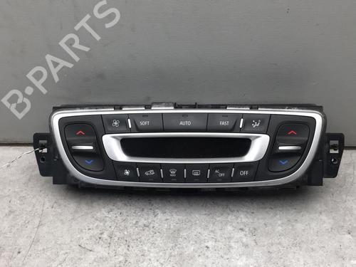 AC-Styringsenhed/Manøvreenhed RENAULT MEGANE III Hatchback (BZ0/1_, B3_) 1.5 dCi (BZ09, BZ0D, BZ1W, BZ29, BZ14) (110 hp) 25526012