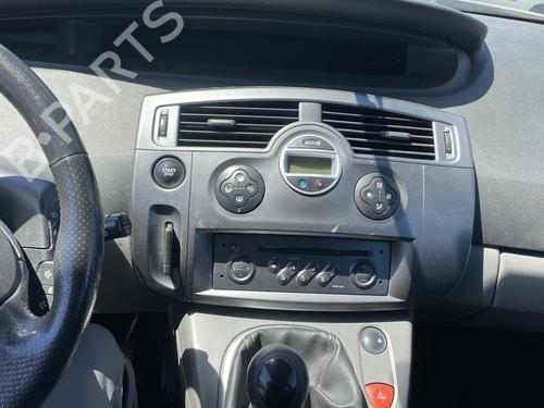 Højre forlygte RENAULT SCÉNIC II (JM0/1_) 1.9 dCi (JM0G, JM12, JM1G, JM2C) | BP25580066C29 