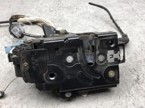 Front left lock VW TOUAREG (7LA, 7L6, 7L7) 2.5 R5 TDI | BP25525313C98 