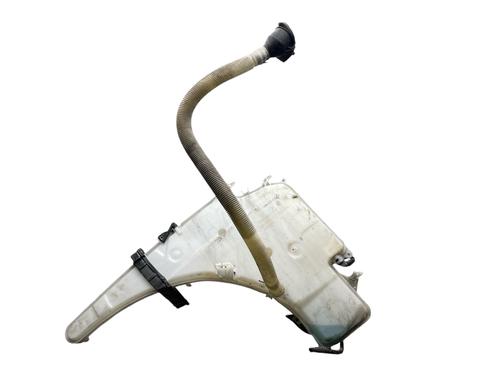 Used Windscreen washer tank BMW X1 (E84) sDrive 18 d (143 hp) 25568035