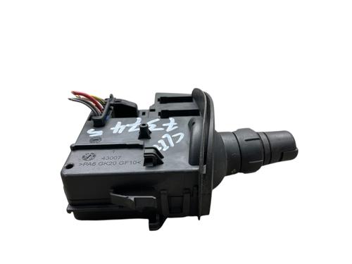 Used Steering column stalk Steering column stalk RENAULT CLIO III (BR0/1, CR0/1) 1.5 dCi (BR17, CR17) (86 hp) 31380663 31380663
