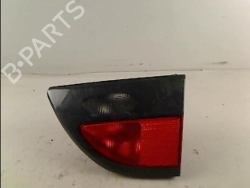 Used Right tailgate light RENAULT MEGANE I (BA0/1_) 1.6 e (BA0F, BA0S) (90 hp) 25536275