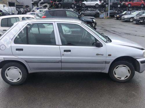 Front left window mechanism PEUGEOT 106 II (1A_, 1C_) 1.4 i | BP25533725C22