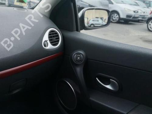 Left front fenders RENAULT CLIO III (BR0/1, CR0/1) 1.5 dCi (C/BR0G, C/BR1G) | BP27589048C41