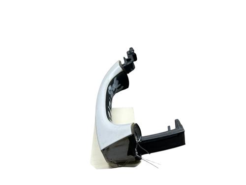 Used Front left exterior door handle Front left exterior door handle PEUGEOT 308 III (FB_, FH_, FP_, F3_, FM_) BlueHDi 130 (FBYHZL, FBYHZT) (131 hp) 32111281 32111281